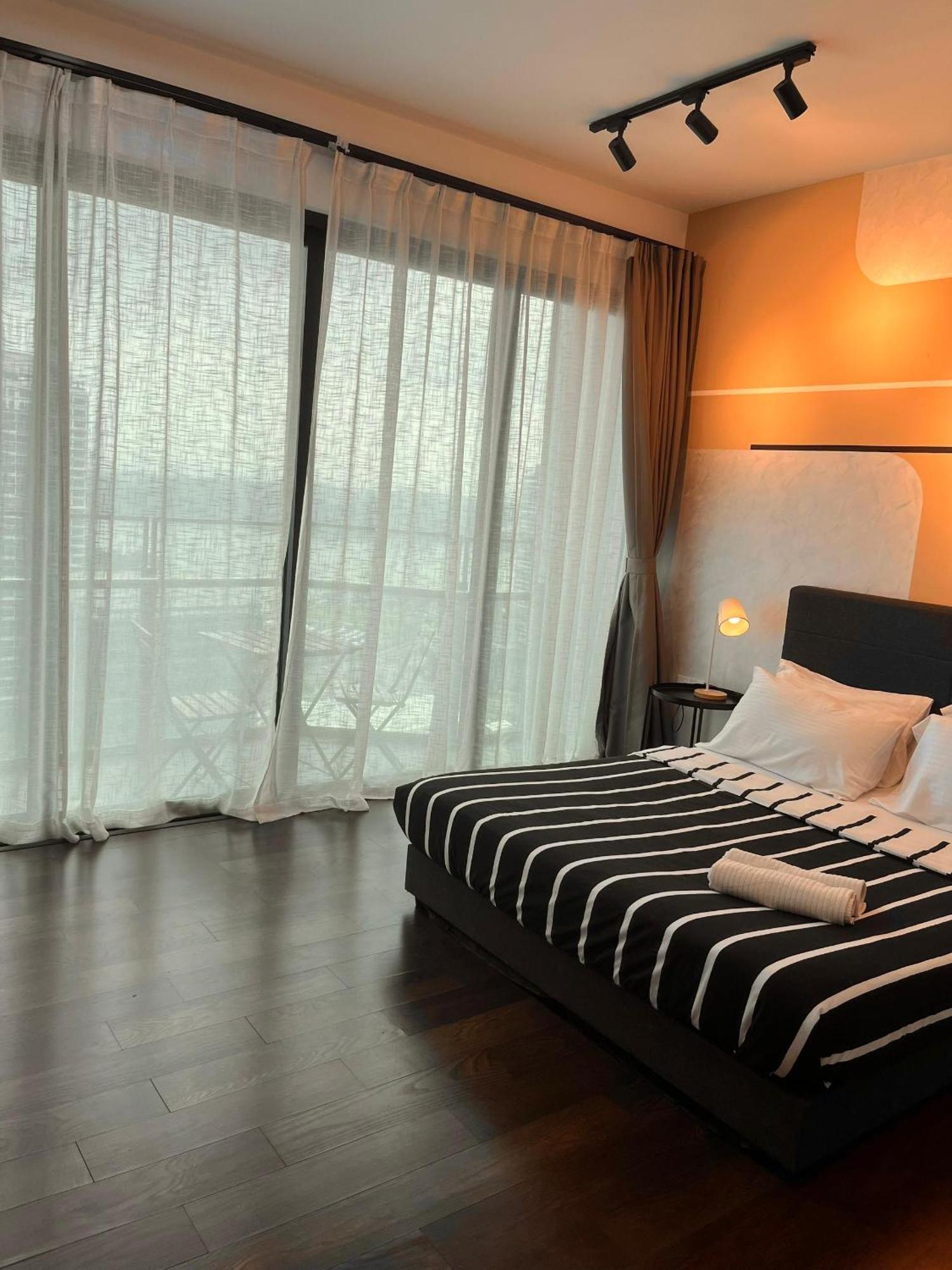 Almas Puteri Harbour Nusajaya Suite Room Exclusive Room 5 Min To Legoaland By Homespace المظهر الخارجي الصورة