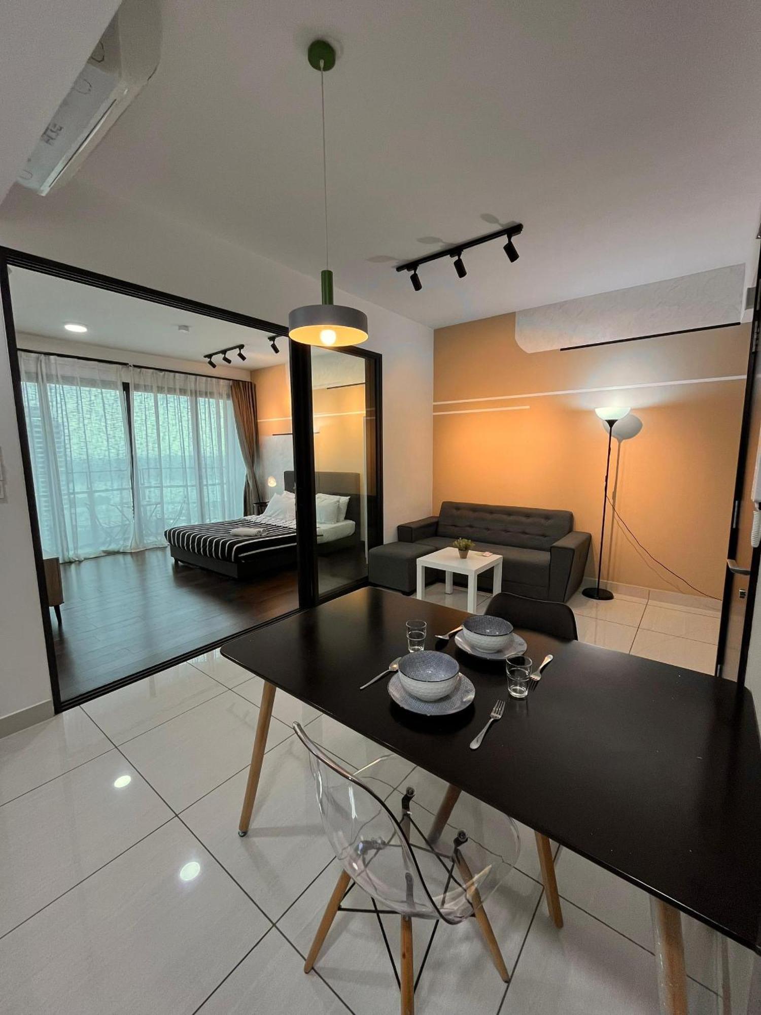 Almas Puteri Harbour Nusajaya Suite Room Exclusive Room 5 Min To Legoaland By Homespace المظهر الخارجي الصورة